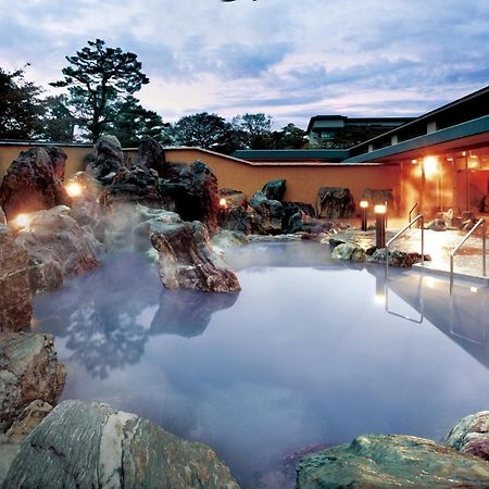 Kintarou Onsen Hotel Uozu Exterior photo