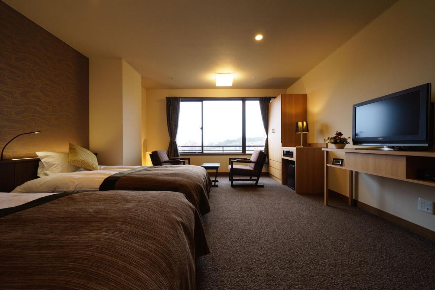 Kintarou Onsen Hotel Uozu Exterior photo