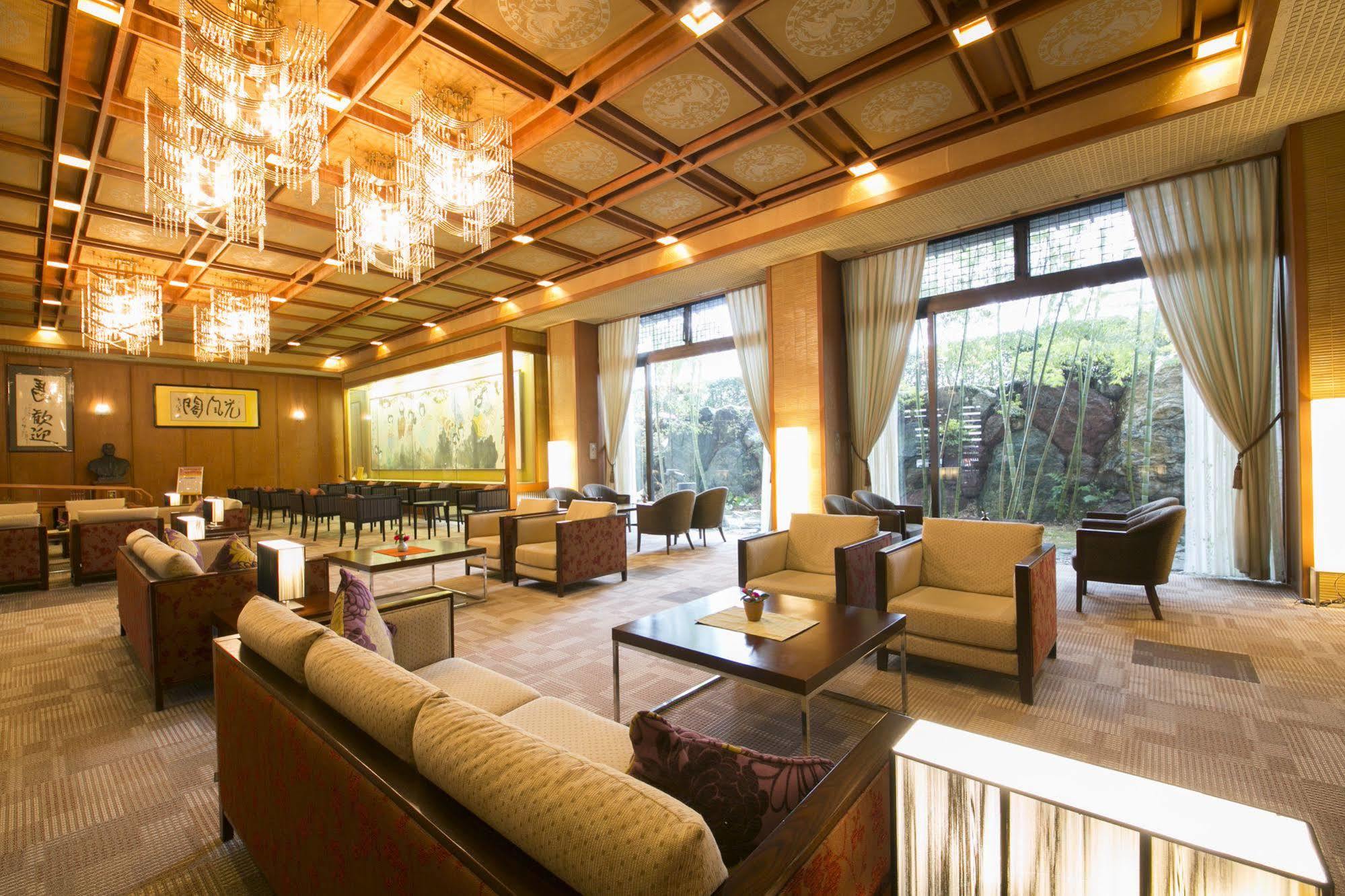 Kintarou Onsen Hotel Uozu Exterior photo