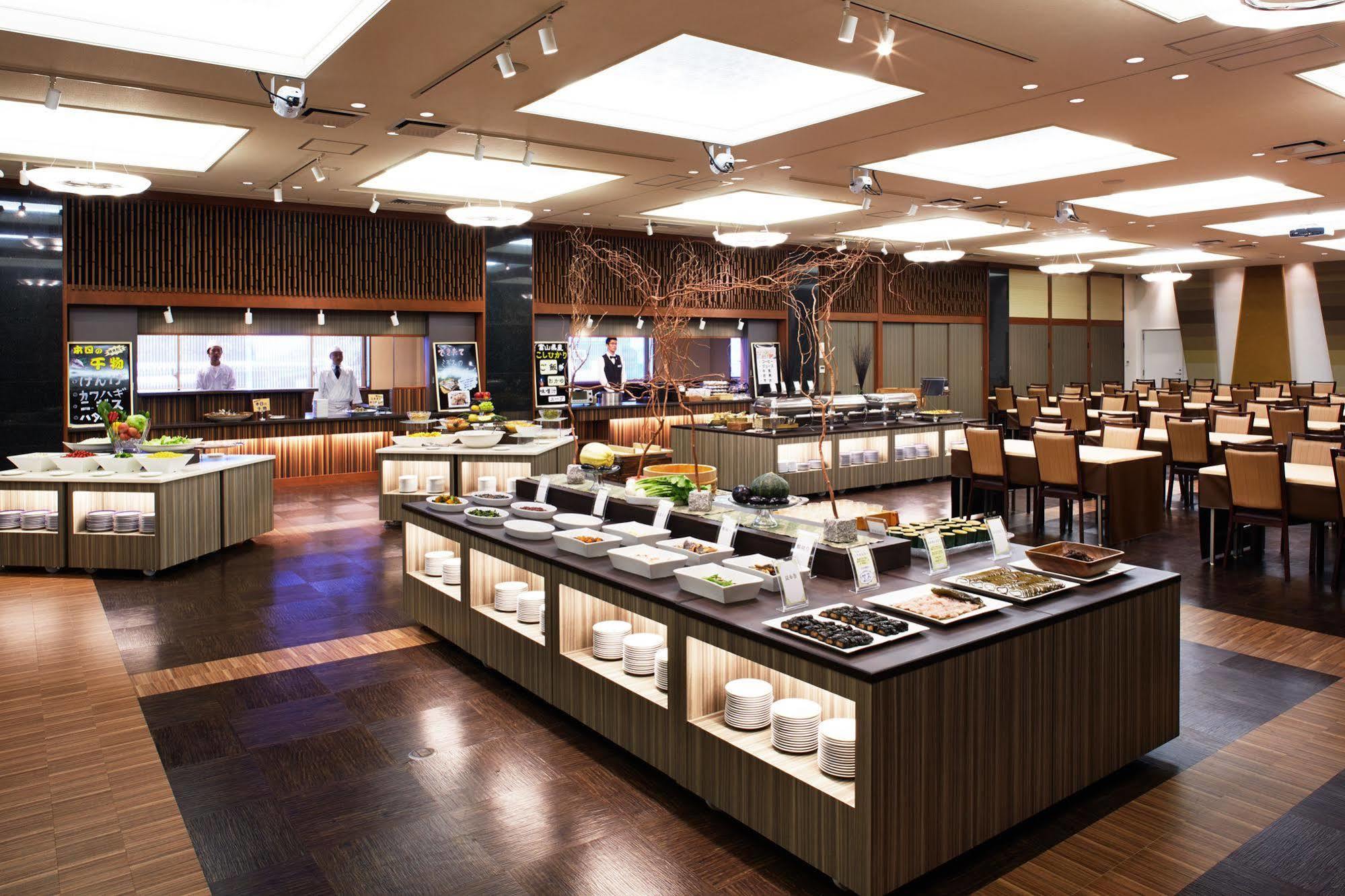 Kintarou Onsen Hotel Uozu Exterior photo