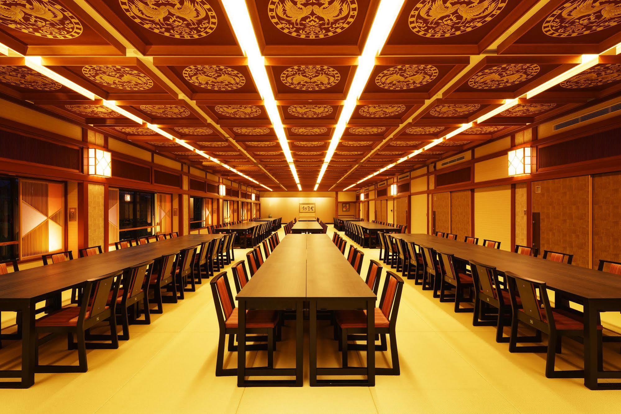 Kintarou Onsen Hotel Uozu Exterior photo